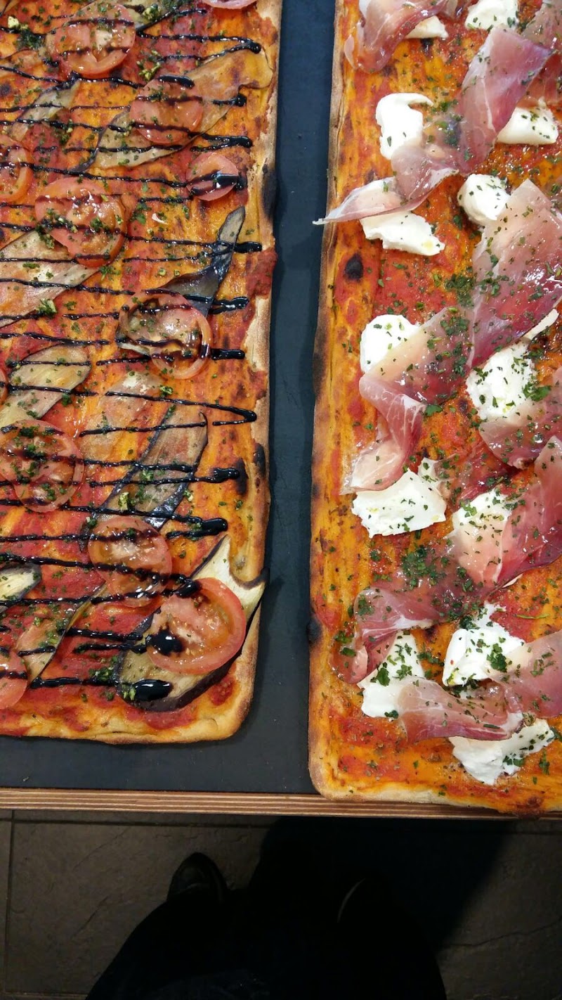 Cut Pizza